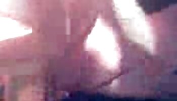 Uma boneca de merda que precisa de video de duas mulheres fazendo sexo um teste de penetração