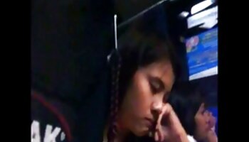 Tia Sônia quer que você vídeo pornô homem transando faça algo por ela