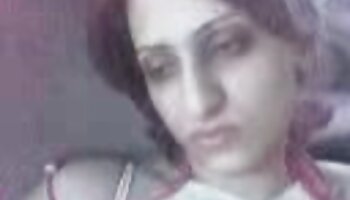 BBW Mom Deep Fingering - Shes Live no CAM26, COM filme pornô de homem transando com cachorro