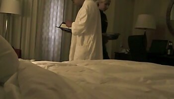 Reforçando o nosso negócio vídeo pornô transando com cavalo