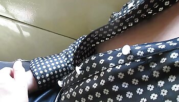 Anry Kurata vídeo de pornô mulher transando com decidiu se tornar uma atriz adulta